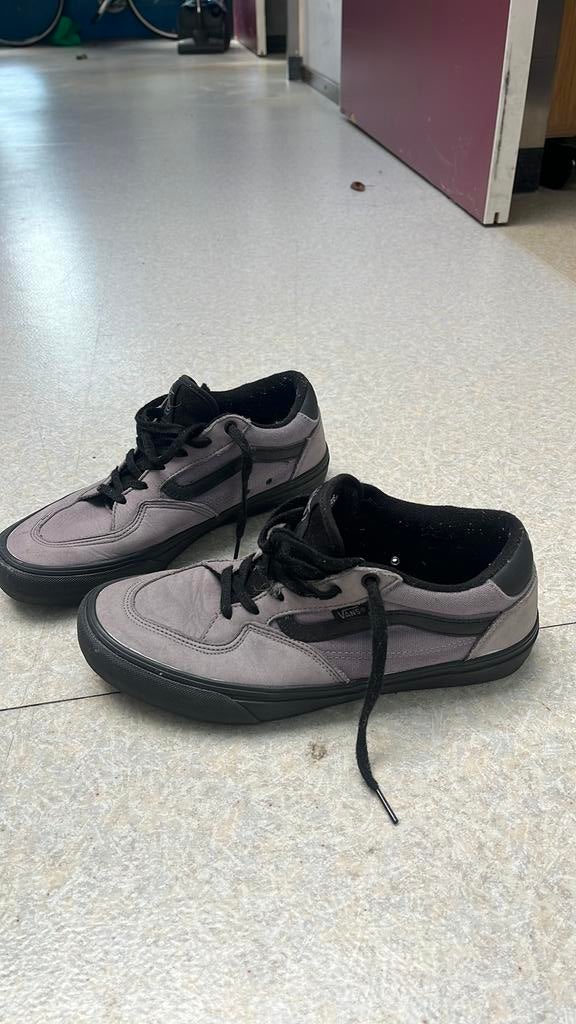 Fans Rowan Low Maat 42,5, Ophalen of Verzenden, Zo goed als nieuw