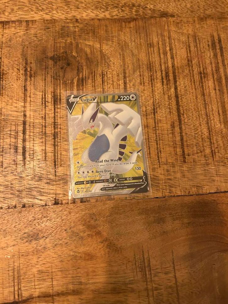 Lugia V 185/195 Pokémon kaart - Goede conditie, Hobby en Vrije tijd, Verzamelkaartspellen | Pokémon, Gebruikt, Losse kaart, Ophalen of Verzenden