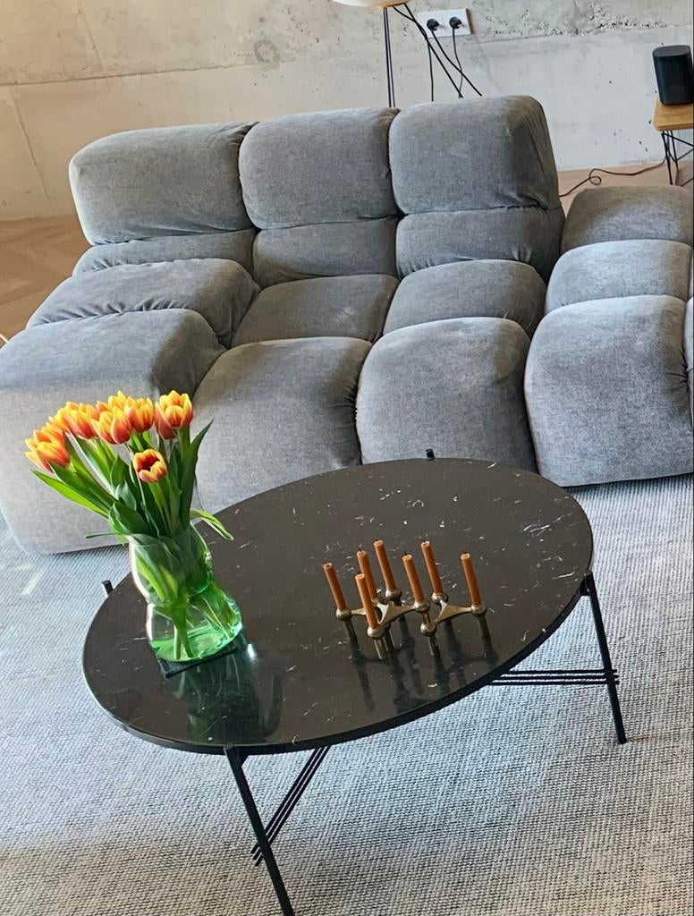 Gubi TS - Zwarte salontafel, 50 tot 100 cm, Rond, Zo goed als nieuw, Metaal