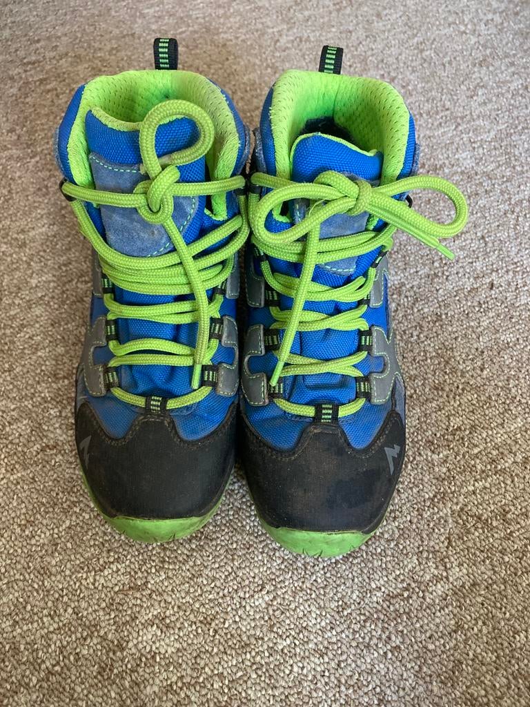 McKinley bergschoen maat 31, Sport en Fitness, Bergsport en Wandelen, Ophalen of Verzenden, Zo goed als nieuw, Schoenen