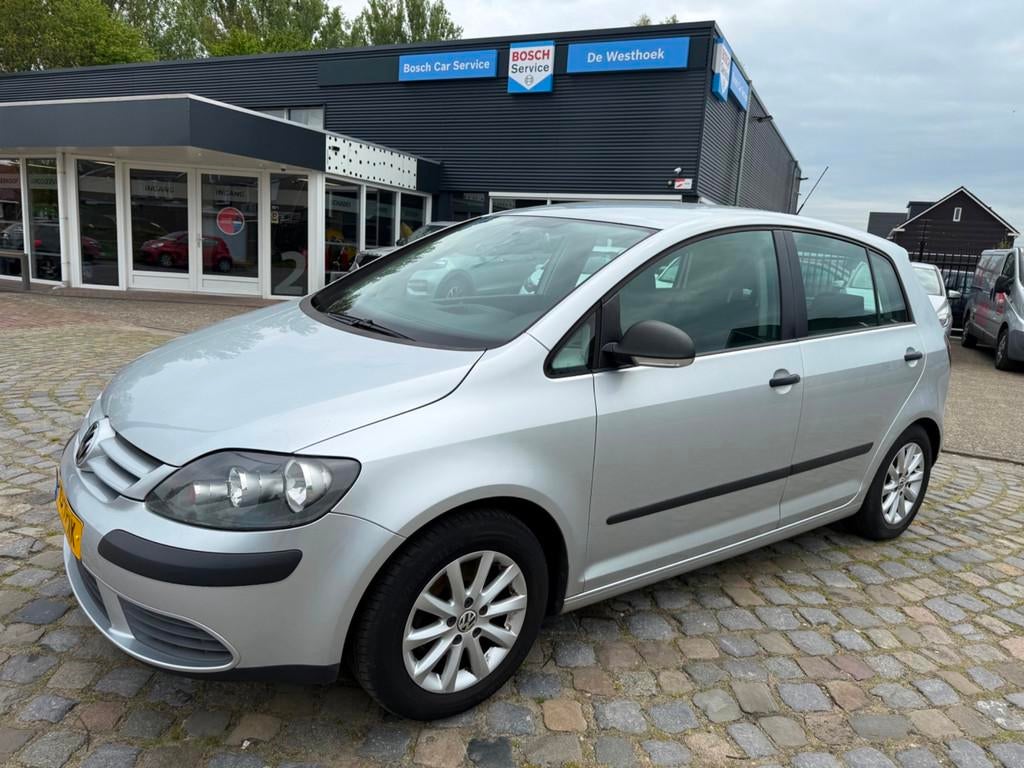 Volkswagen Golf Plus 1.4 Trendline, Auto's, Metallic lak, Gebruikt, 680 kg, 4 cilinders