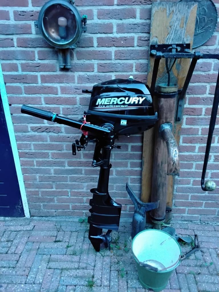Mercury 3,5 pk buitenboordmotor 4 tact, Ophalen