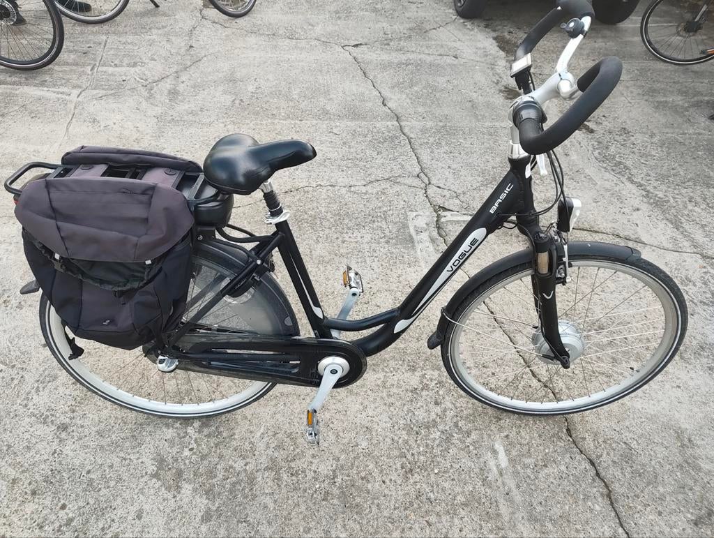Nette en sportieve Vogue basic e-bike met (4450km, 50cm), Overige merken, Minder dan 10 versnellingen, Aluminium, 49 tot 53 cm