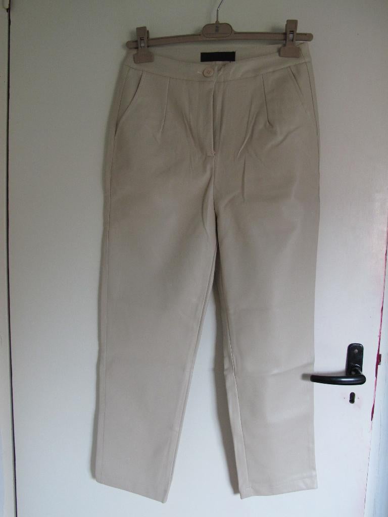 Faux leather straight leg trousers (CHENN CHENN), Kleding | Dames, Overige kleuren, Nieuw, Ophalen of Verzenden, Maat 36 (S)