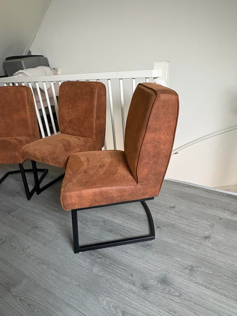 6 eetkamerstoelen, Ophalen, Zo goed als nieuw, Stof, Drie