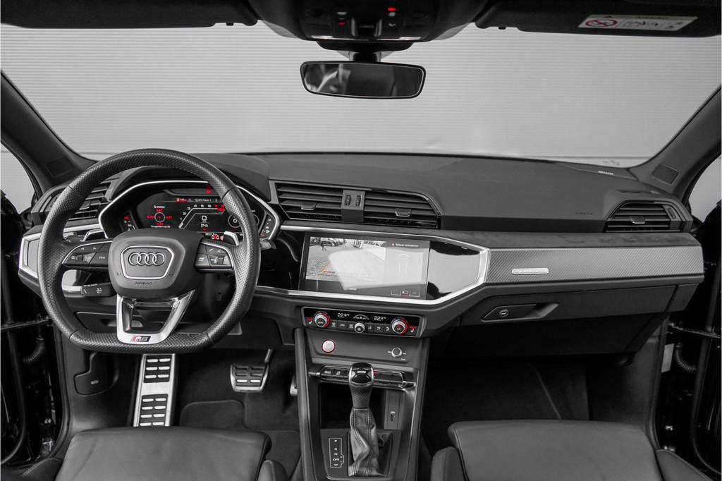 Audi Q3 Sportback TFSI RS Pano B&O 21" Zwart Optiek, Auto's, Audi, Automaat, 12 maanden, Gebruikt, 1675 kg