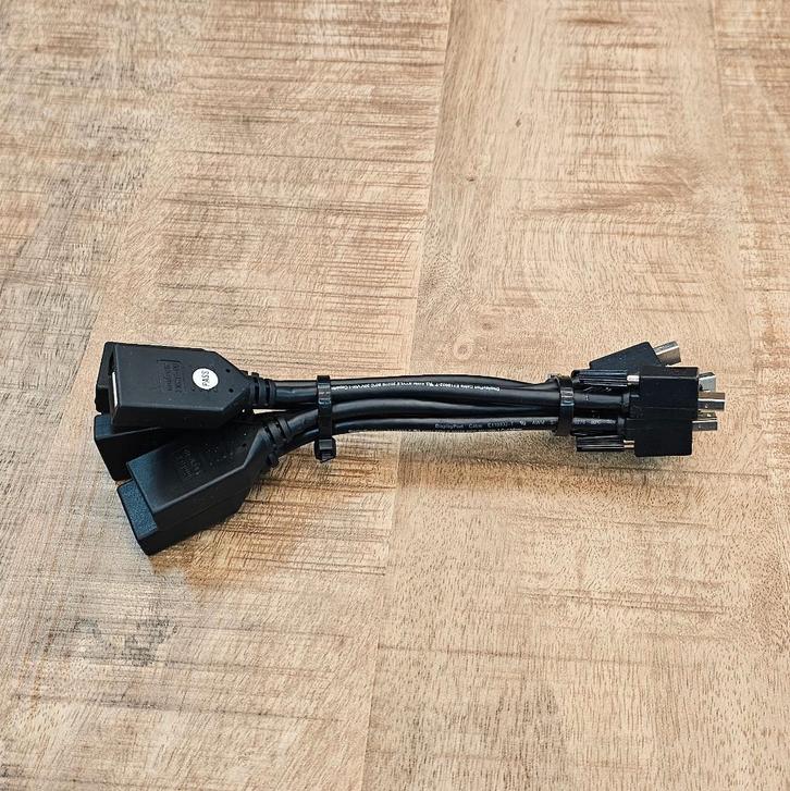 DisplayPort naar HDMI Adapter – Per stuk, Computers en Software, Pc- en Netwerkkabels, Zo goed als nieuw, Ophalen of Verzenden