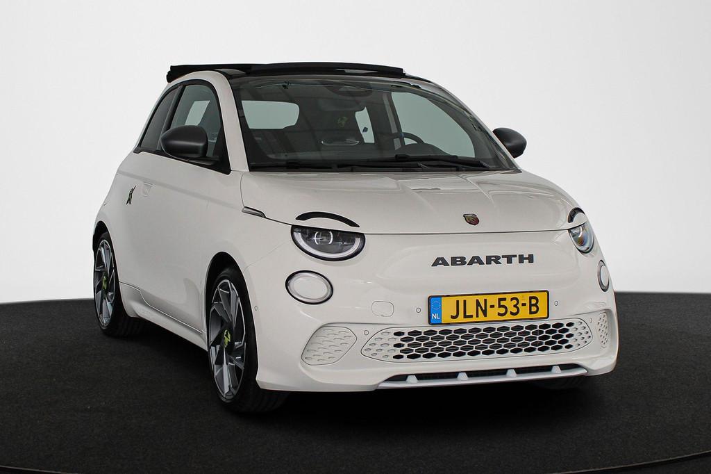 Abarth 500C Abarth Turismo 42 kWh Achteruitrijcamera Keyless, Auto's, Abarth, Zwart, Cabriolet, 4 stoelen, Wit