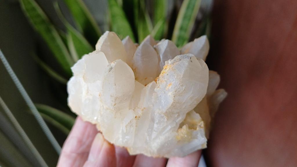 D53-06 Kwartspunten Madan Bulgarije #collectoe #verzameling, Ophalen of Verzenden, Mineraal