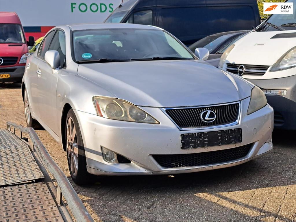Lexus IS 250 Business MOTOR DEFECT, Auto's, Lexus, Gebruikt, 1535 kg, Bedrijf, Grijs