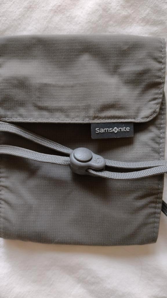 Samsonite travel wallet, pouch, reisportemonnee 5 euro, Ophalen of Verzenden, Nieuw, Groen, Overige merken