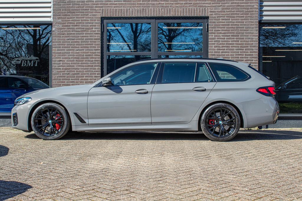 BMW 5 Serie 530i G31 Touring M Sport / Laser / Pano / Trekha, Auto's, Automaat, 1998 cc, Achterwielaandrijving, Gebruikt