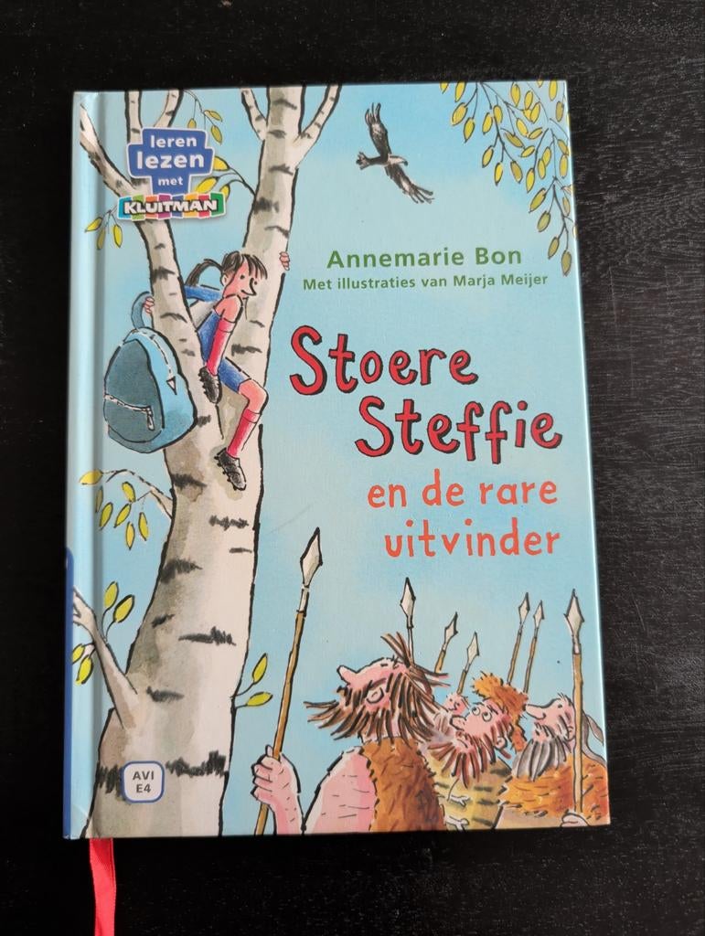 Annemarie Bon - Stoere Steffie en de rare uitvinder avi E4, Fictie algemeen, Ophalen of Verzenden, Zo goed als nieuw, Annemarie Bon