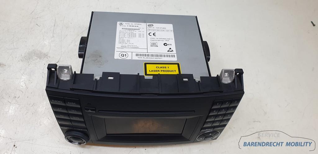 Radio CD speler Mercedes W245 A B klasse A1699002000 2008 /, Gebruikt, Mercedes-Benz AG, Mercedes-Benz, Ophalen of Verzenden