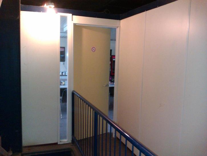 een partij systeemwand staalplaten gipsplaten, Doe-het-zelf en Verbouw, Platen en Panelen, Gebruikt, Overige materialen, 50 tot 100 mm