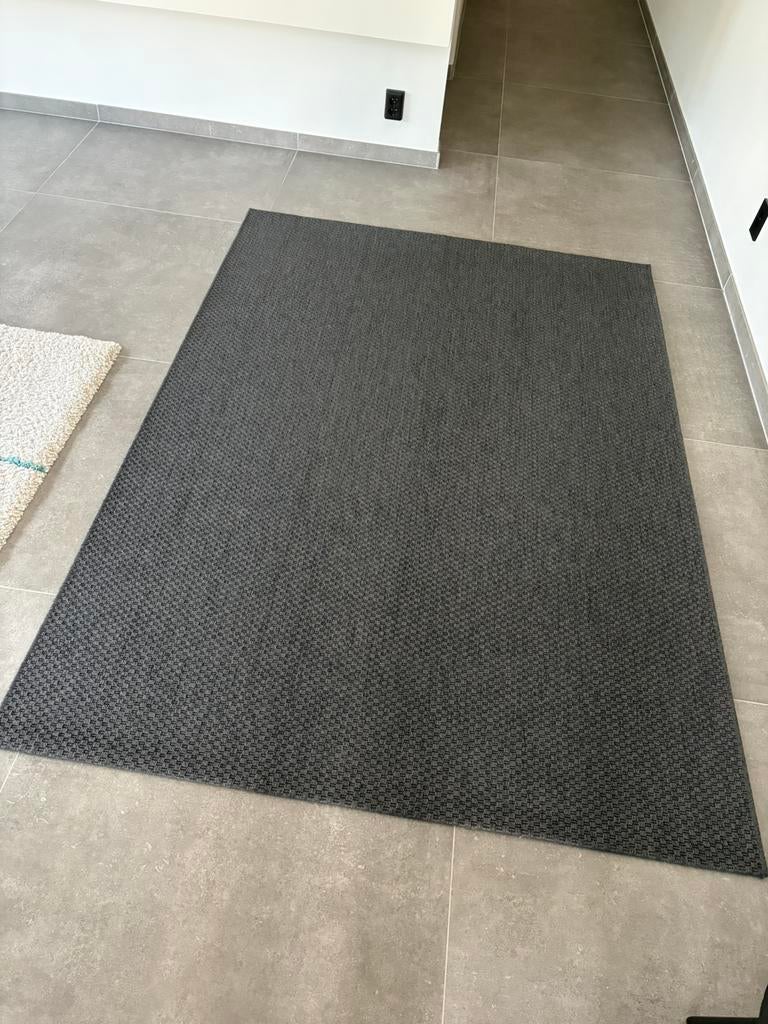 IKEA MORUM Vloerkleed, donkergrijs, 160x230 cm, Huis en Inrichting, Ophalen, 150 tot 200 cm, 200 cm of meer, Zo goed als nieuw