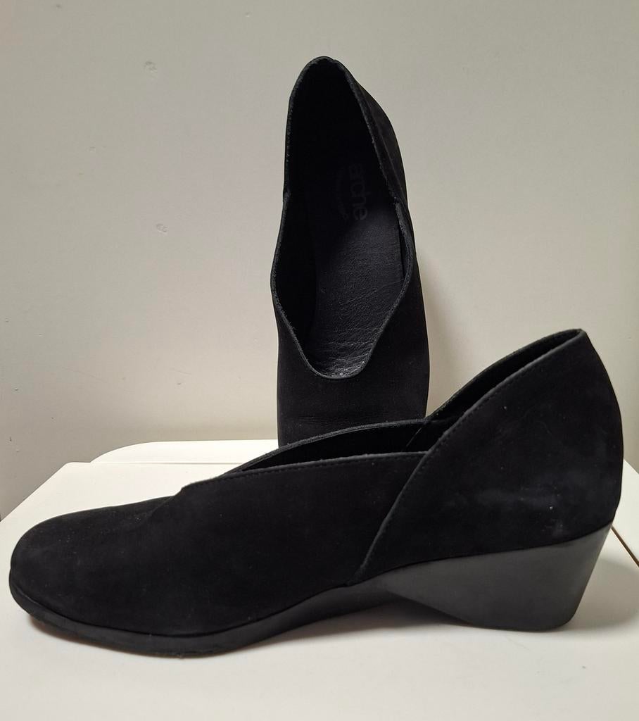 Zwarte Arche pumps maat 38, Kleding | Dames, Schoenen, Ophalen of Verzenden, Zo goed als nieuw, Zwart