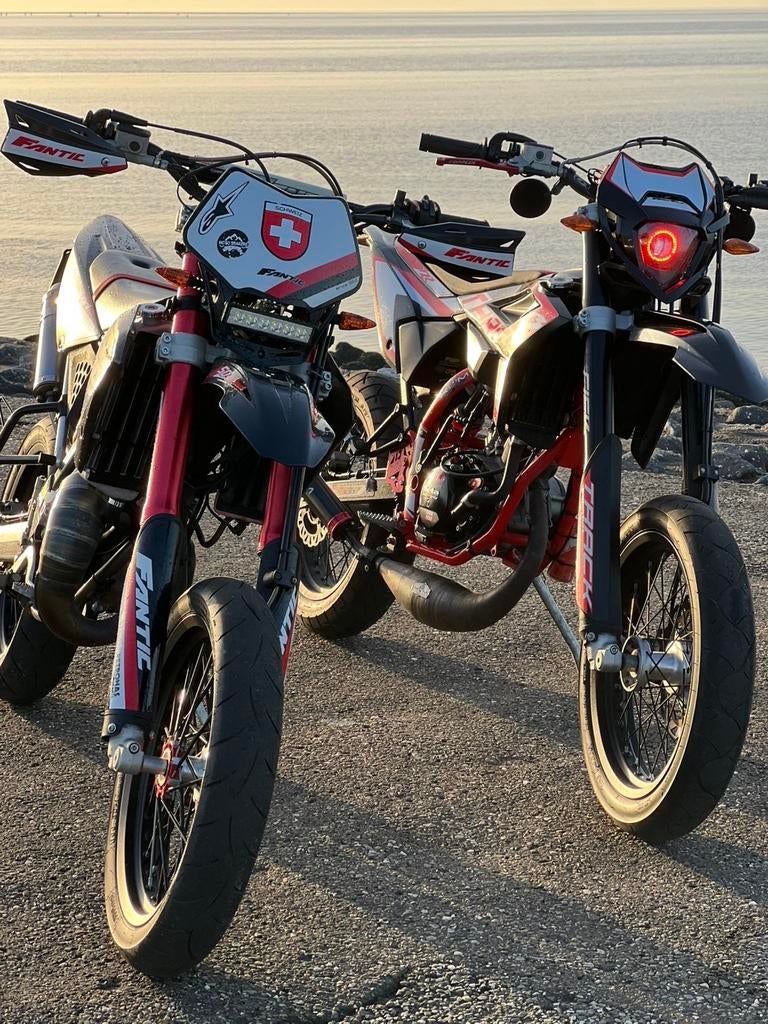 Angel eye, Fietsen en Brommers, Brommers | Derbi, Zo goed als nieuw, Ophalen of Verzenden