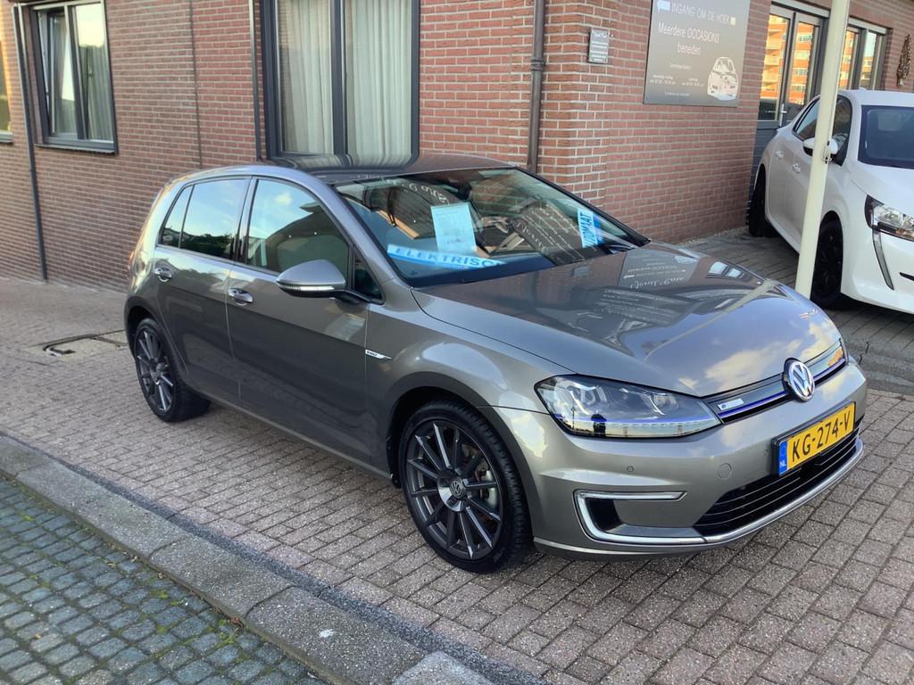 Volkswagen E-Golf E-Golf vol opties, Auto's, Volkswagen, Gebruikt, 116 pk, Origineel Nederlands, 780 min