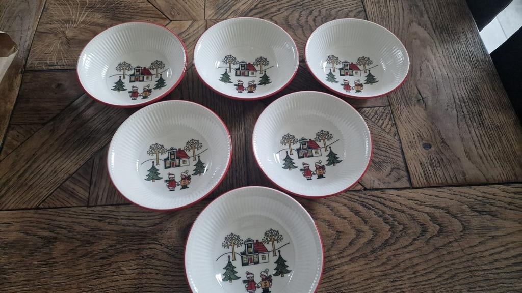 Windsor christmas dessert/compote schaaltjes kerst, Huis en Inrichting, Keuken | Servies, Ophalen of Verzenden, Wedgwood, Aardewerk