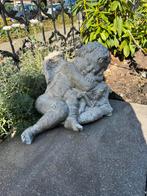 Liggend engelen beeld van gips, Tuin en Terras, Tuinbeelden, Ophalen, Zo goed als nieuw, Overige materialen, Engelenbeeld