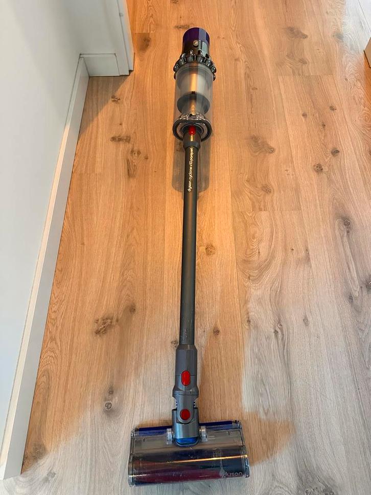 Dyson Cyclone V10 Parquet (valt soms uit), Witgoed en Apparatuur, Stofzuigers, Gebruikt, Stofzuiger, Minder dan 1200 watt, Reservoir