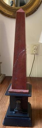 Rosso Marmer Obelisk, Antiek en Kunst, Ophalen of Verzenden