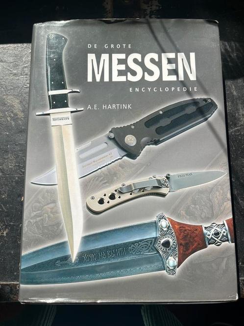 A.E. Hartink - De Grote Messen encyclopedie, Boeken, Hobby en Vrije tijd, Zo goed als nieuw, Ophalen of Verzenden