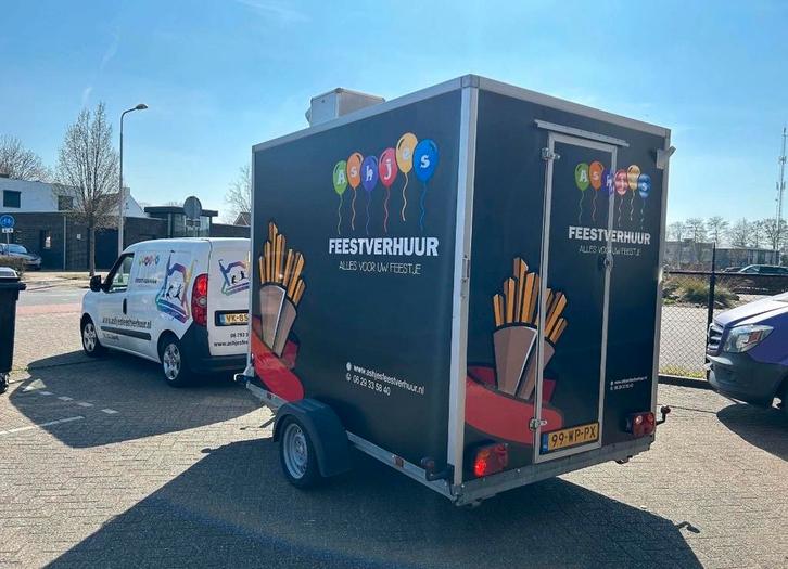 Frietkraam huren? Verse friet & snacks op jouw feest!, Hobby en Vrije tijd, Feestartikelen | Verhuur, Zo goed als nieuw, Verjaardag