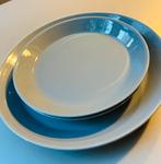 Iittala Teema Arabia drie borden lichtgrijs, als nieuw, Huis en Inrichting, Keuken | Servies, Ophalen of Verzenden, Zo goed als nieuw