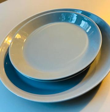 Iittala Teema Arabia drie borden lichtgrijs, als nieuw beschikbaar voor biedingen