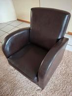 Fauteuil, donkerbruin, namaakleer, goede staat, 72 breed, Huis en Inrichting, Stoelen, Ophalen, Overige materialen, Bruin, Zo goed als nieuw