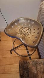 2x Vintage Traktor Zadel Kruk - In Hoogte Verstelbaar, Gebruikt, Twee, Ophalen of Verzenden, Metaal