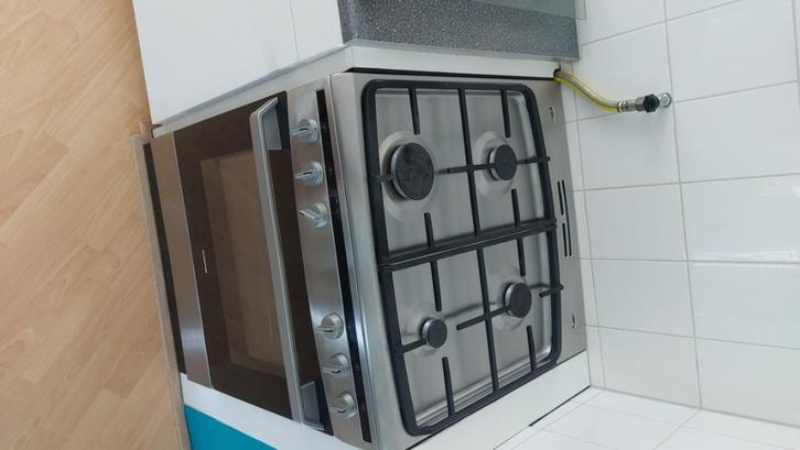 Oven en gasfornhuis Inventum - zo goed als nieuw, Witgoed en Apparatuur, Fornuizen, Zo goed als nieuw, Vrijstaand, Gas, 4 kookzones