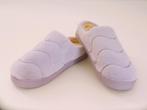 Paar dames pantoffels, lila, maat 36-37, nieuw, Ophalen of Verzenden, Nieuw, Overige kleuren, Pantoffels of Sloffen