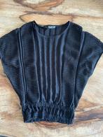 Zwarte top met bijzonder gebreid motief MANGO maat S, Mango, Verzenden, Zwart, Gedragen