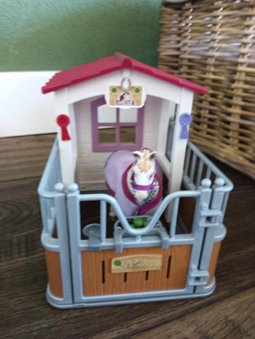 Schleich paardenstal compleet, Kinderen en Baby's, Speelgoed | Overig, Zo goed als nieuw, Jongen of Meisje, Ophalen