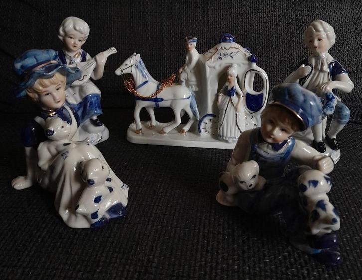 10 porseleinen blauw witte beeldjes, Antiek en Kunst, Antiek | Porselein, Ophalen