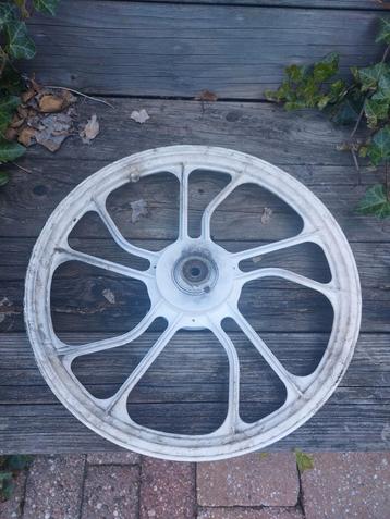 Tomos voorvelg 16 inch beschikbaar voor biedingen