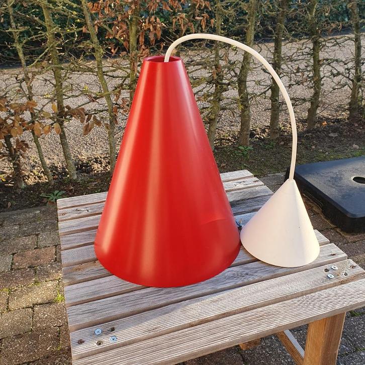 Vintage - Hanglamp - IKEA - Rood - Metaal - LAATSTE KEER MP, Huis en Inrichting, Lampen | Hanglampen, Gebruikt, Minder dan 50 cm