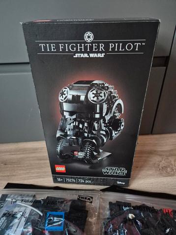 LEGO 75274 TIE Fighter pilot Helmet beschikbaar voor biedingen