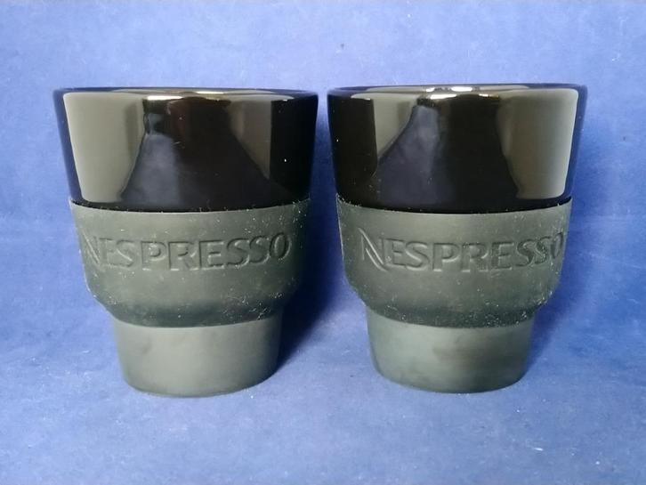 Nespresso Touch - 2 zwarte koffiekopjes, Huis en Inrichting, Keuken | Servies, Zo goed als nieuw, Kop(pen) en/of Schotel(s), Overige stijlen