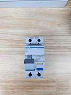 Hager ADA966G C16 Aardlekautomaat / Alamat, Doe-het-zelf en Verbouw, Elektra en Kabels, Ophalen of Verzenden, Zo goed als nieuw