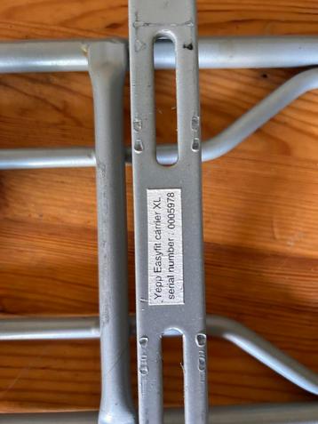Yepp Easyfit Carrier XL beschikbaar voor biedingen