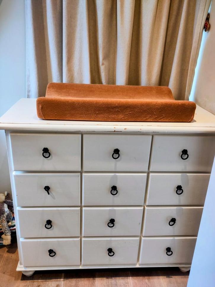 Commode en dressoir vintage, Huis en Inrichting, Kasten | Ladekasten, Gebruikt, Minder dan 100 cm, 100 tot 150 cm, 25 tot 50 cm