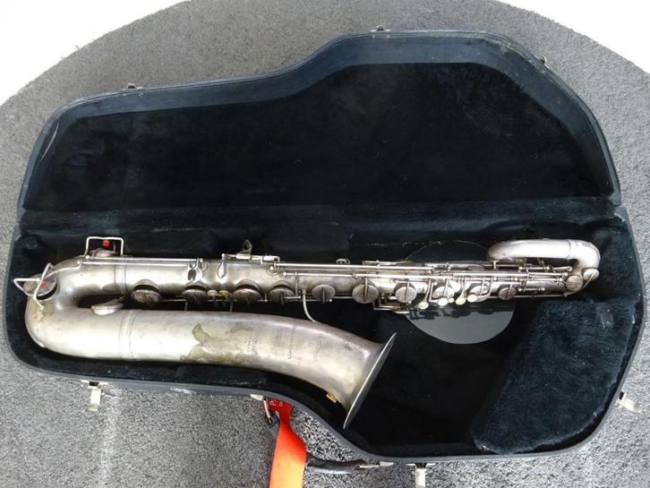 bariton saxofoon Beaugnier, Muziek en Instrumenten, Blaasinstrumenten | Saxofoons, Gebruikt, Bariton, Met koffer, Ophalen