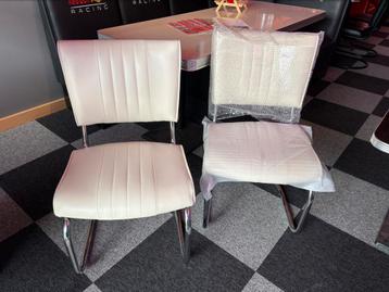 2 nieuwe Bel Air stoelen CO27 off white halve prijs beschikbaar voor biedingen