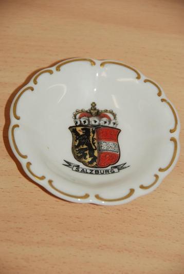 Salzburg asbakje.                Nieuw.   beschikbaar voor biedingen