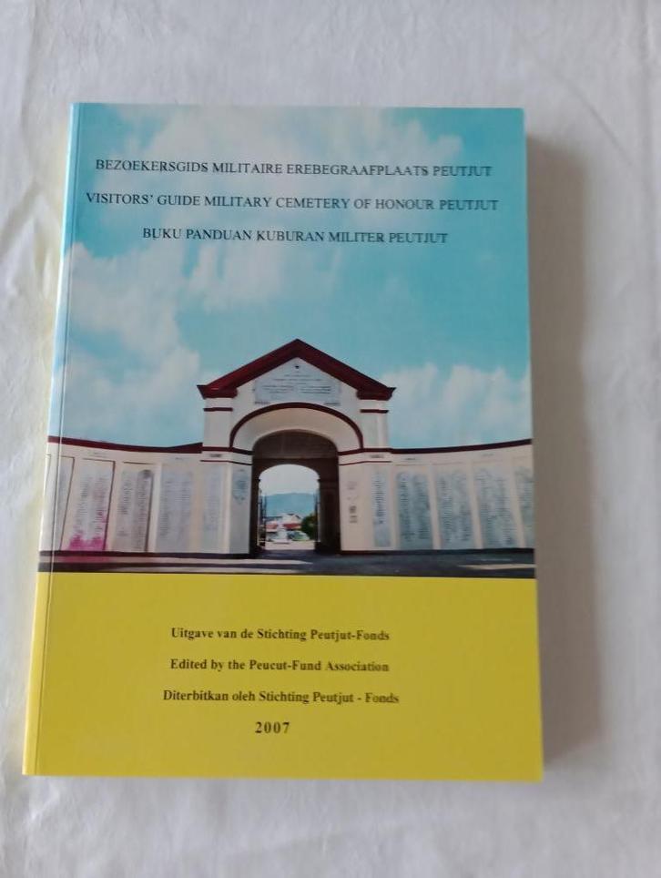 Bezoekersgids Militaire Erebegraafplaats Peutjut NIEUW, Boeken, Geschiedenis | Vaderland, Nieuw, 20e eeuw of later, Ophalen of Verzenden
