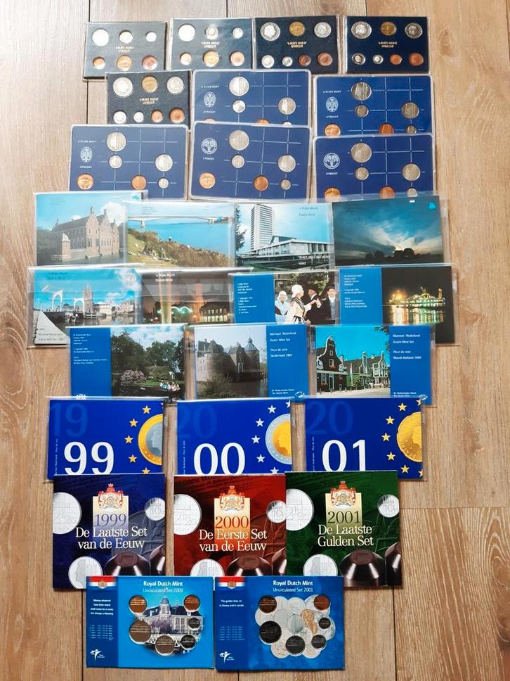29 muntsets Nederland  kk  f.27.9, Postzegels en Munten, Munten | Nederland, Koningin Beatrix, Ophalen
